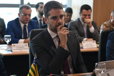 Reunião entre líderes tucanos decidirá futuro de Eduardo Leite no PSDB