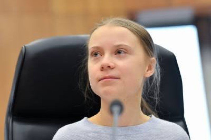 Greta Thumberg looks on before a college meeting at the EU headquarters in Brussels on March 4, 2020. / AFP / JOHN THYS -  (crédito: JOHN THYS)