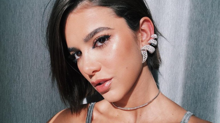 Corte short bob de Manu Gavassi