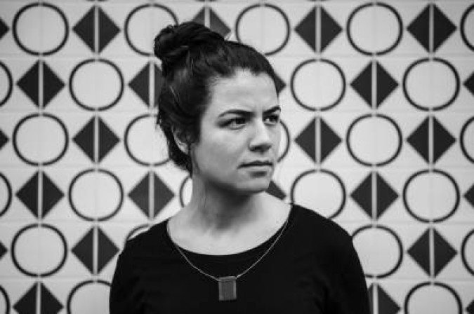 A DJ Nana Yung anima a festa na Chicão do Conic