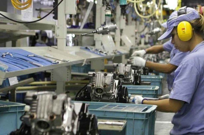 Contratações na indústria tiveram aumento significativo em setembro - (crédito: Agência Brasil) Contratações na indústria tiveram aumento significativo em setembro - (crédito: Agência Brasil)