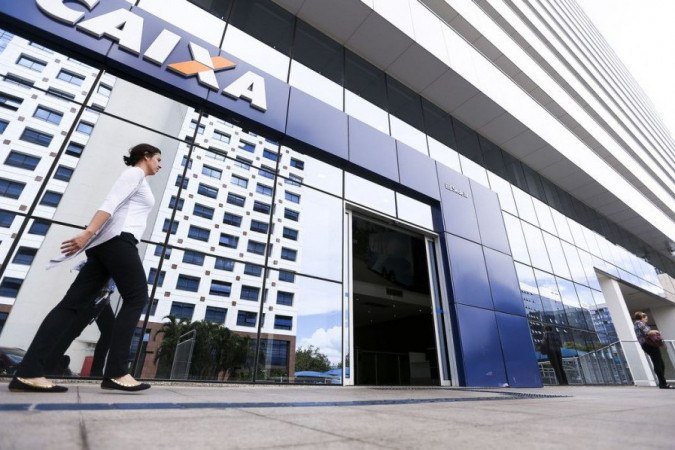 A Caixa disponibiliza os seguintes canais de atendimento para o Saque Emergencial do FGTS: App FGTS, site fgts.caixa.gov.br, Central de Atendimento Caixa 111, opção 2 e Internet Banking Caixa - (foto: Marcelo Camargo/Agência Brasil) A Caixa disponibiliza os seguintes canais de atendimento para o Saque Emergencial do FGTS: App FGTS, site fgts.caixa.gov.br, Central de Atendimento Caixa 111, opção 2 e Internet Banking Caixa - (foto: Marcelo Camargo/Agência Brasil)