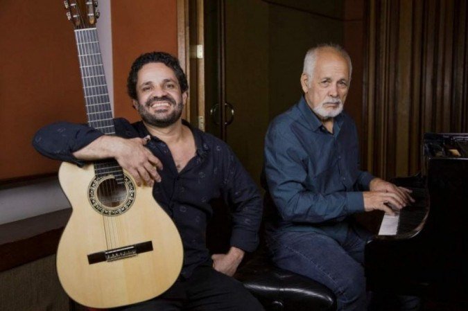 Cristóvão Bastos ( Violão de 7 cordas de aço ) e Rogério Caetano ( piano ), músicos de choro - (foto: Gabriela Perez/Divulgação) Cristóvão Bastos ( Violão de 7 cordas de aço ) e Rogério Caetano ( piano ), músicos de choro - (foto: Gabriela Perez/Divulgação)