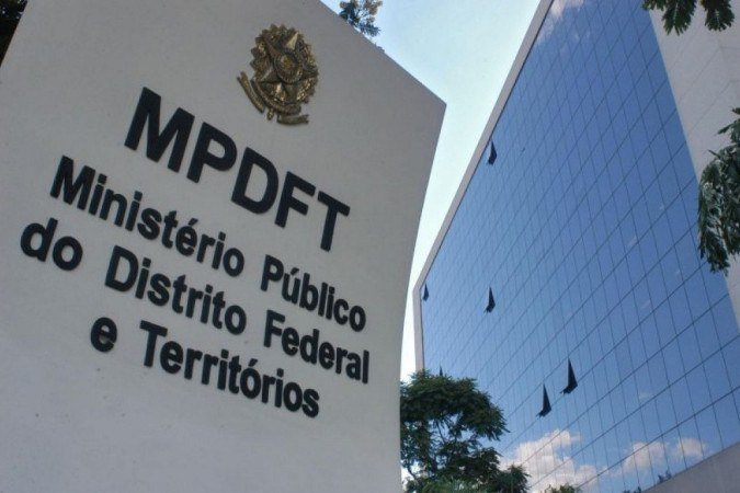 Julgamentos foram retomados com orientações de distanciamento dentro do tribunal -  (crédito: Paulo H. Carvalho/CB/D.A Press)