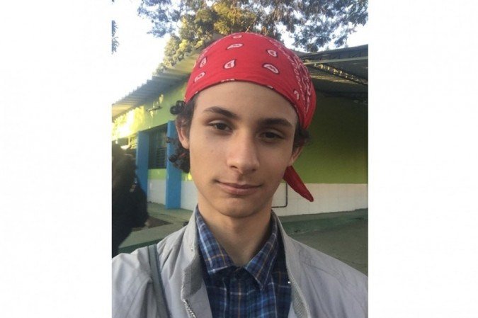 Erik Augusto Lopes Meneses, estudante do 2º ano, diz sentir dificuldade para aprender com o ensino remoto