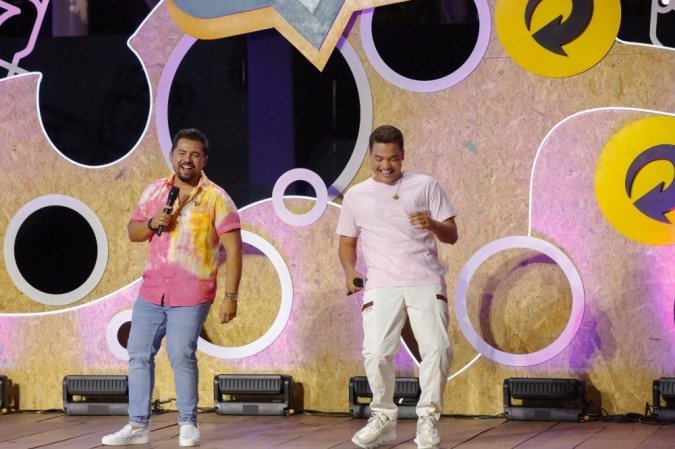 O registro da faixa foi feito durante a live 'Tamo junto' - (foto: Nara/Divulgação) O registro da faixa foi feito durante a live 'Tamo junto' - (foto: Nara/Divulgação)