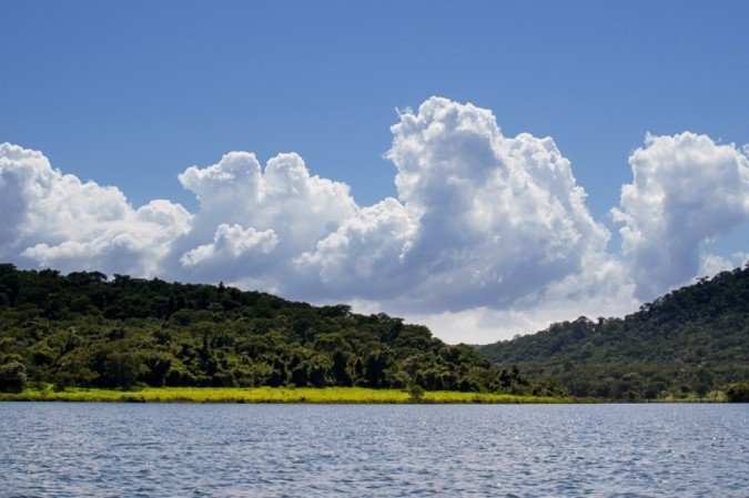 Lago João Leite localizado no Parque Estadual de Altamiro de Moura Pacheco. 