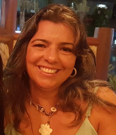 A vice-diretora do CEM 1 do Gama, Adriana Medeiros, n&atilde;o ficou surpresa com a decis&atilde;o de suspens&atilde;o do calend&aacute;rio de retomada