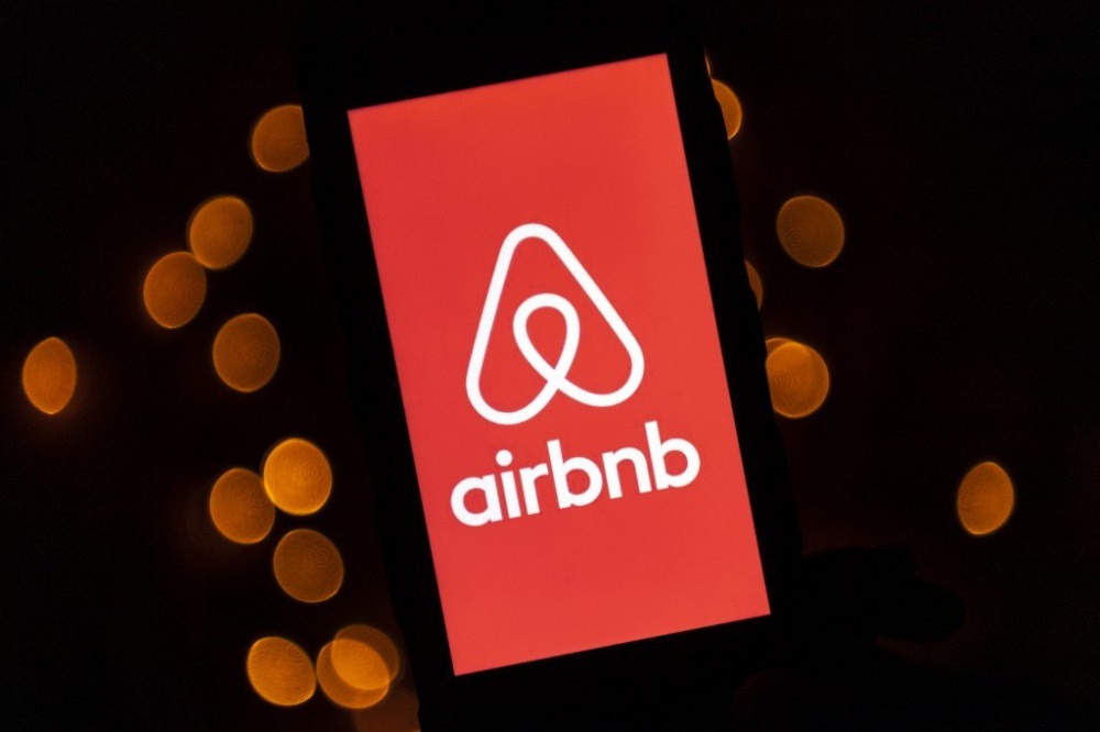 Airbnb proíbe câmeras de segurança dentro de imóveis alugados pelo app