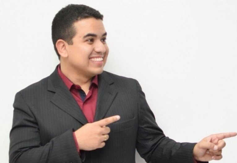 Vinicius Rodrigues, coordenador de carreiras do AlfaCon Concursos, comenta a perspectiva para o resto do ano: