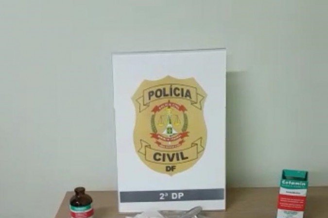 Segundo a polícia, a mulher praticava o crime há, pelo menos, quatro anos -  (crédito: PCDF/Divulgação)