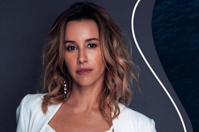 Jornalista Cris Dias, que anunciou a saída da CNN Brasil