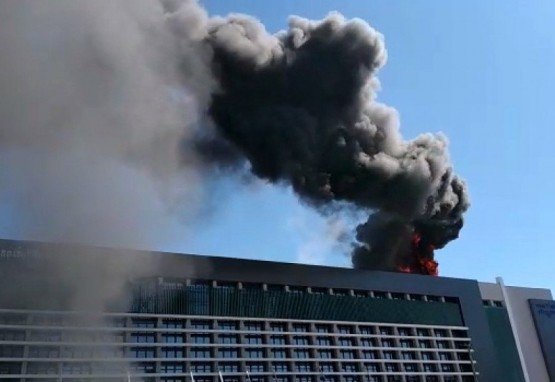 Incêndio atinge Hospital Santa Luzia, em Brasília