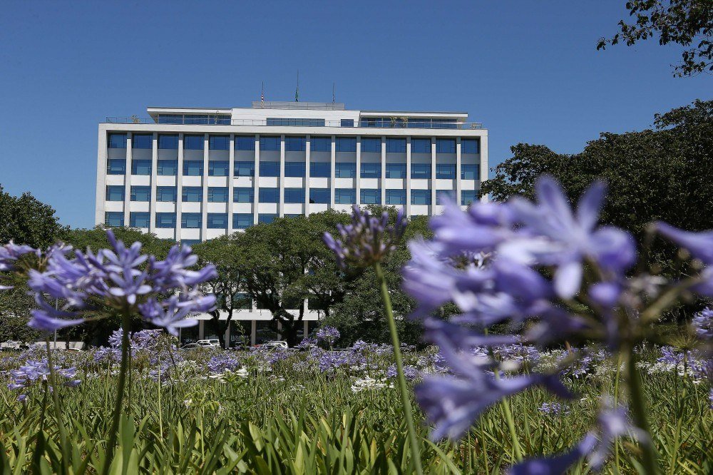 USP abre 7 mil vagas em cursos de inverno gratuitos e com certificado