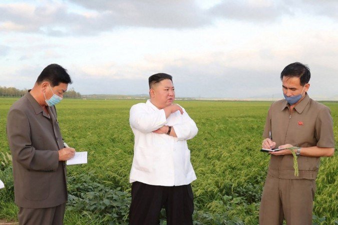 (foto: STR / KCNA VIA KNS / AFP) (foto: STR / KCNA VIA KNS / AFP)