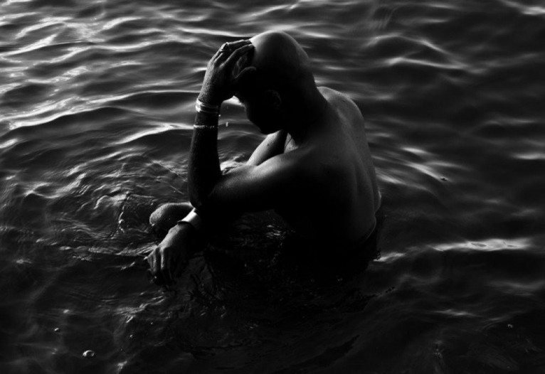 Al&eacute;m da faculdade, Isabelle gosta de fotografar, vende algumas de suas fotos impressas e pretende fazer uma rifa