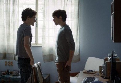 Cena do filme Hoje eu quero voltar sozinho, com Gabriel (Fabio Audi) e Leonardo (Guilherme Lobo) Cena do filme Hoje eu quero voltar sozinho, com Gabriel (Fabio Audi) e Leonardo (Guilherme Lobo)