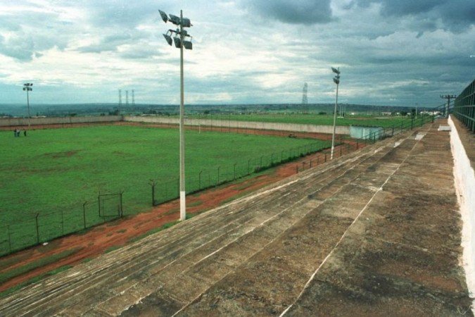 Estádio Rorizão, em Samambaia está fechado há três anos -  (crédito: Jorge Cardoso/CB/D.A Press)