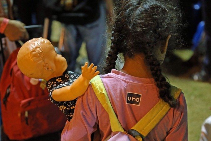 Refugiada venezuelana em Boa Vista, Roraima. O estado é um dos que mais recebem refugiados no Brasil -  (crédito: Antonio Cruz/Agência Brasil)