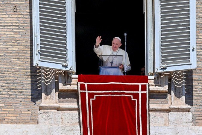 Em janeiro deste ano, papa havia pedido aos fiéis que tivessem atenção com notícias falsas que estariam se tornando mais Em janeiro deste ano, papa havia pedido aos fiéis que tivessem atenção com notícias falsas que estariam se tornando mais