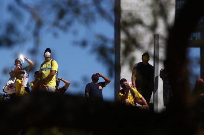 Cerimônia de hasteamento da bandeira nacional neste domingo (6/9)