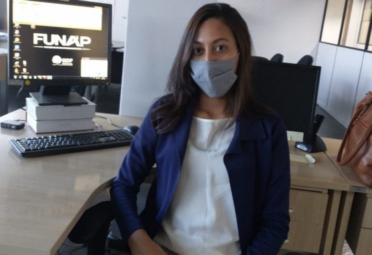 Lyvia retornou ao trabalho presencial nesta semana