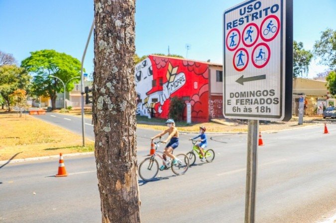 A medida atende ao pedido de comerciantes, que viram as vendas caírem por causa da Rua do Lazer - (crédito: RENATO ALVES) A medida atende ao pedido de comerciantes, que viram as vendas caírem por causa da Rua do Lazer - (crédito: RENATO ALVES)