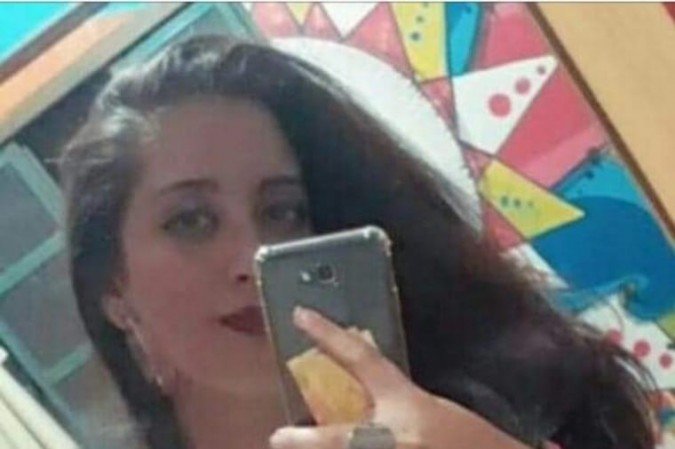 Alhandra Pires de Oliveira, 25 anos, está desaparecida desde 5/9