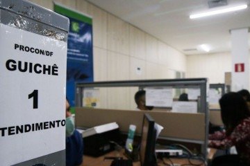 A decisão do Procon-DF caracterizou a situação como dano coletivo -  (crédito: Marcello Casal JrAg&ecirc;ncia Brasil)