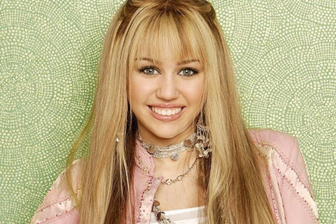 Miley Cyrus afirma que amaria voltar a atuar como Hannah Montana