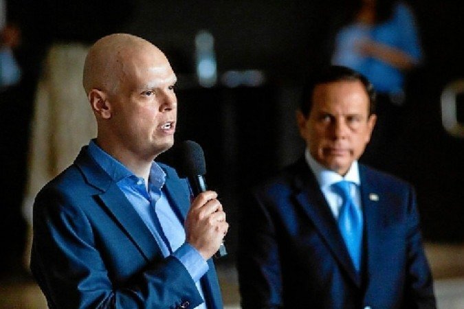 Bruno Covas, candidato à reeleição na prefeitura de São Paulo, e João Doria - (crédito: Governo de São Paulo/Divulgação - 13/6/20) Bruno Covas, candidato à reeleição na prefeitura de São Paulo, e João Doria - (crédito: Governo de São Paulo/Divulgação - 13/6/20)