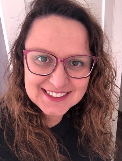 A professora Amanda pediu que o jovem realizasse uma palestra em sua turma do 7&ordm; ano. Os alunos aprenderam e se divertiram durante a apresenta&ccedil;&atilde;o 