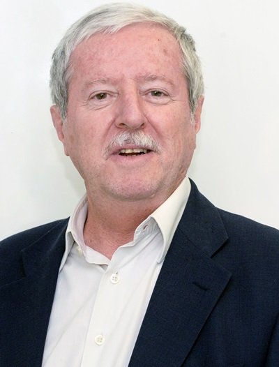 Professor João Batista Oliveira é doutor em comunicação e fundador do Instituto Alfa e Beto  