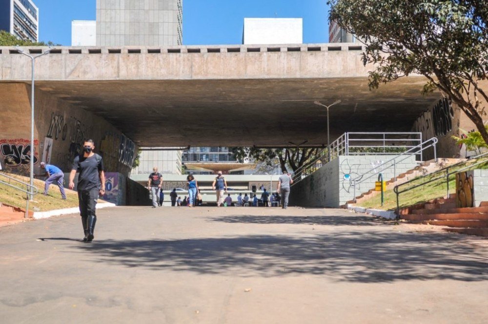 Paisagismo do DF é tema de reunião entre MPDFT e Administração do Plano Piloto