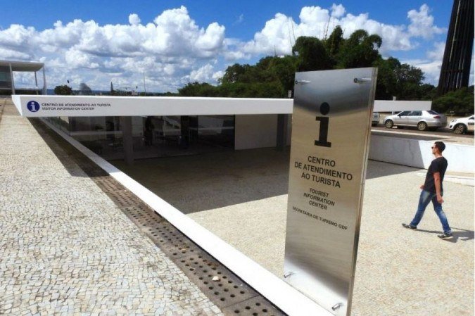 Exposição está em cartaz na Casa de Chá, onde também funciona o Centro de Atendimento ao Turista - (crédito: Luis Tajes/Agencia Brasilia) Exposição está em cartaz na Casa de Chá, onde também funciona o Centro de Atendimento ao Turista - (crédito: Luis Tajes/Agencia Brasilia)