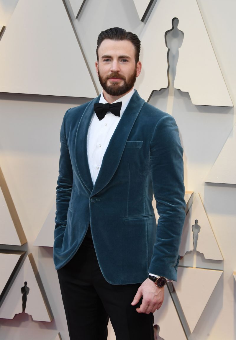 'Essas coisas acontecem. Foi vergonhoso', disse Chris Evans sobre nude