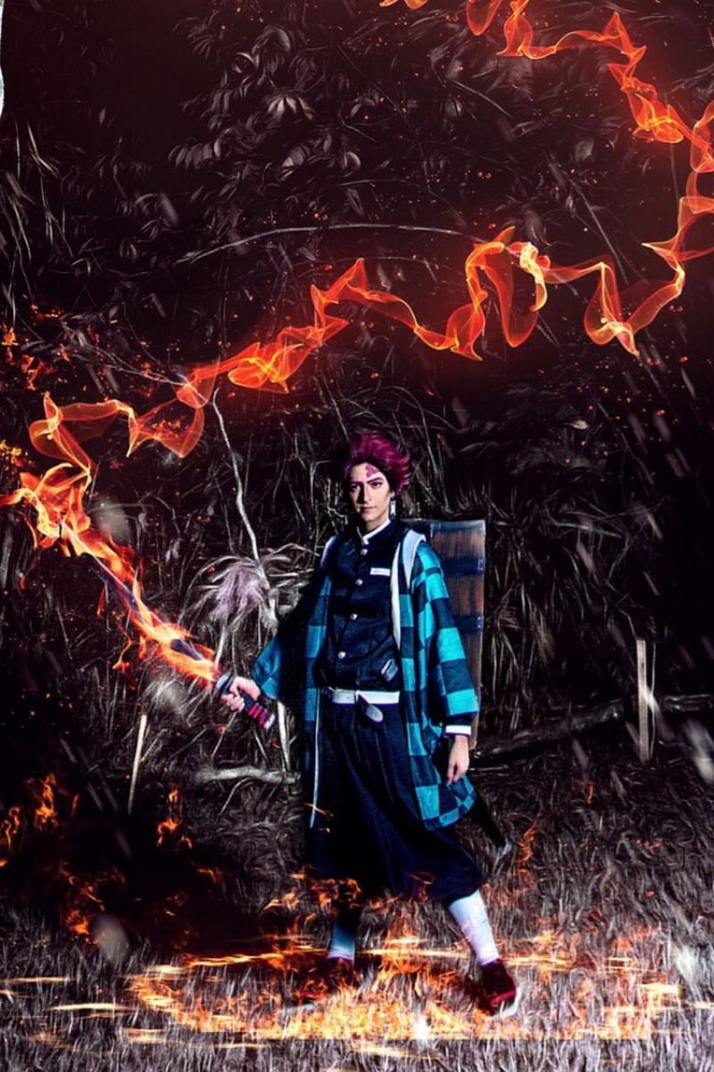 João Victor Cicon com o cosplay de Tanjiro, do anime Kimetsu.