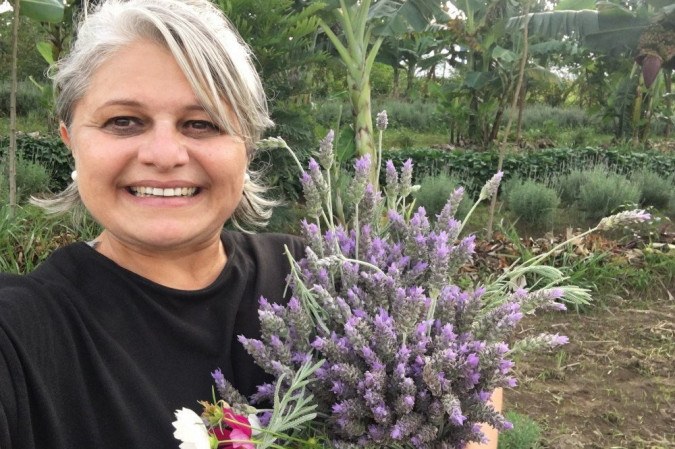 Pandemia e isolamento aumentam procura por cultivo de plantas em casa