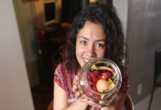 Na casa de Carina Bernardes, os produtos recicláveis têm o destino correto