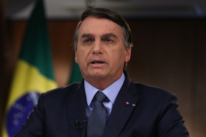 OMS começa a perder a paciência com Bolsonaro, diz jornal francês -  12/04/2021 - UOL Notícias