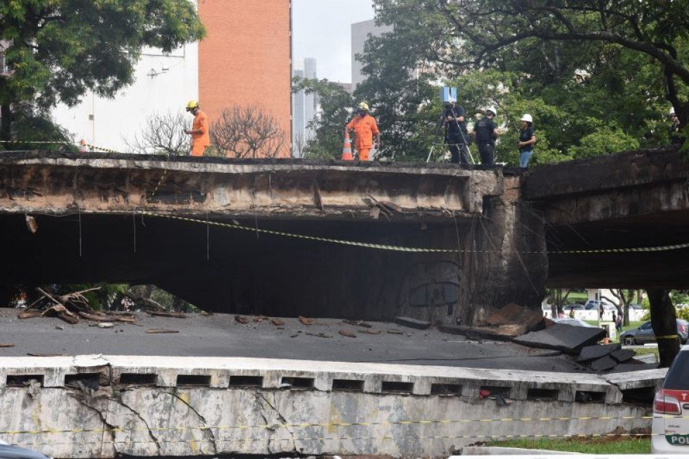 Desabamento viaduto Galeria dos Estados