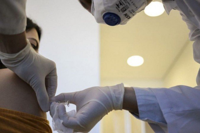 Para participar dos testes, é necessário apenas ter acima de 18 anos - (crédito: Divulgação/Governo de São Paulo) Para participar dos testes, é necessário apenas ter acima de 18 anos - (crédito: Divulgação/Governo de São Paulo)