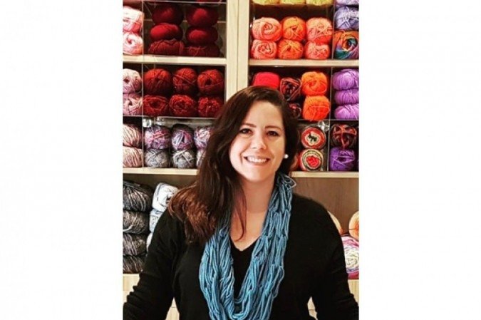 Rizia de Lima e Silva Alves encontrou no crochê mais do que uma profissão, mas uma terapia