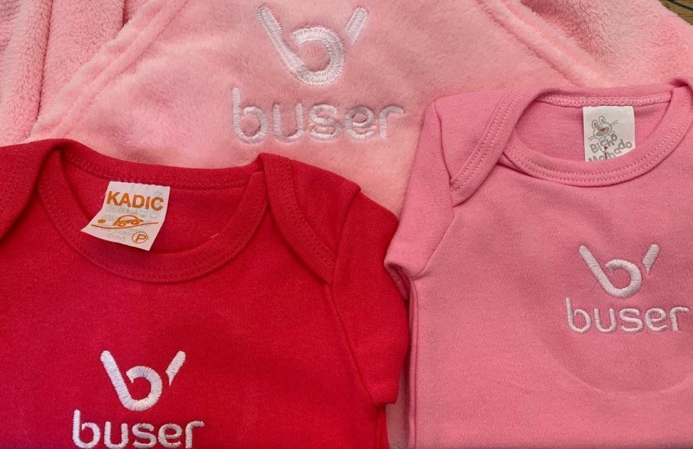 Segundo o CEO da empresa a criança e a mãe irão receber  viagens vitalícias da Buser