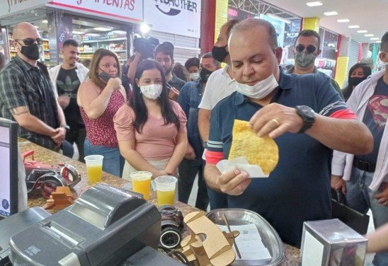 Alan Rios/CB/D.A Press