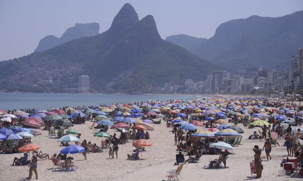 Gasto de turistas estrangeiros no país bate recorde e supera ano da Copa