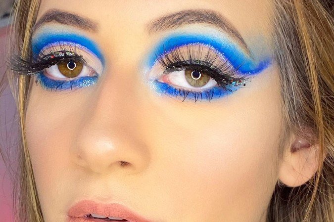 maquiadora e  digital influencer Natasha Englerth  