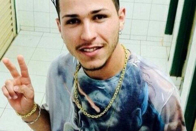 O crime aconteceu após uma discussão entre a vítima e os acusados 