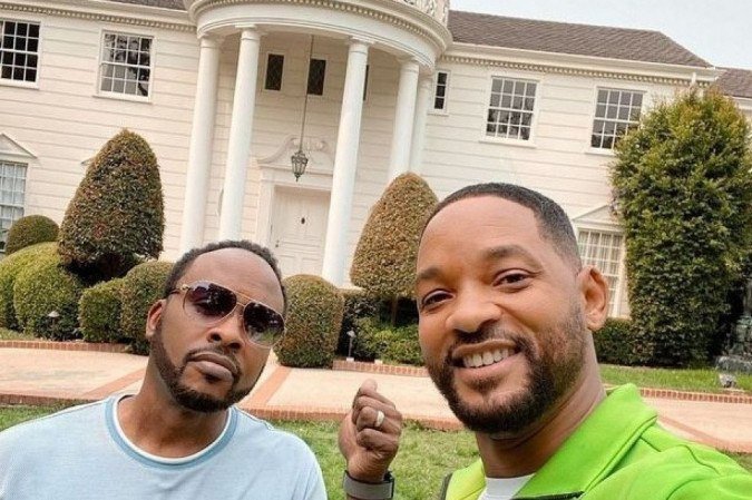 Will Smith e elenco de 'Um maluco no pedaço' visitam mansão em Bel-Air -  (crédito: Instagram/Reprodução)