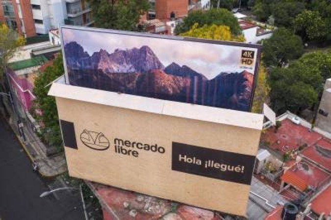 Mercado Livre ainda fica atrás da Temu em acessos via navegador, com 45,7 milhões de visitas a menos em agosto -  (crédito: PEDRO PARDO)
